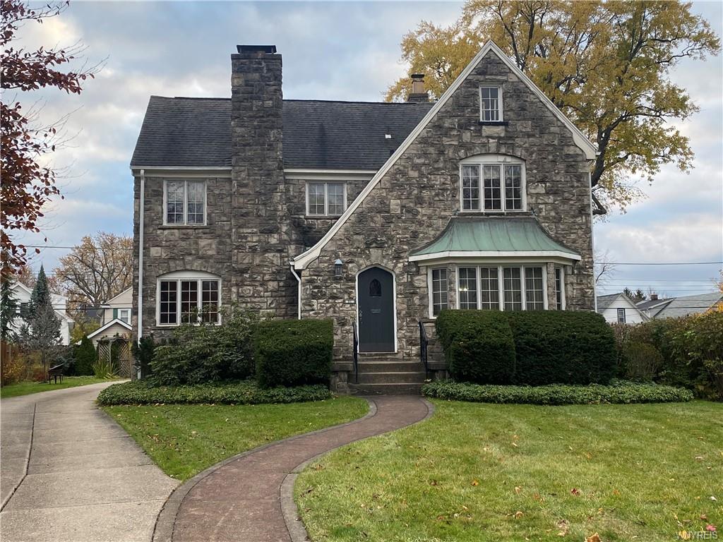 51 Deerhurst Park Boulevard, TonawandaTown, NY 14217 Buffalo NY